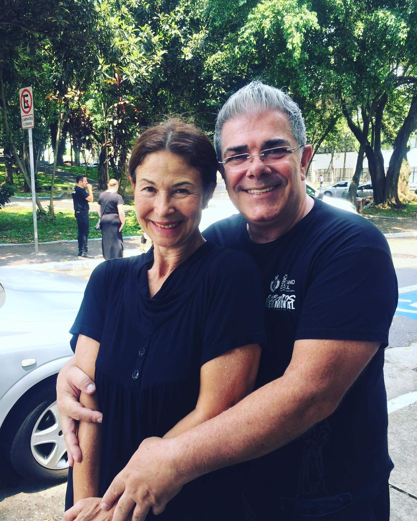 🎂🎂🎂 Hoje é dia dele, @tonny.carmo . Um lorde desde os tempos da Metodista e hj, um mestre de cerimônias impecável e, acima de tudo, uma pessoa cujo sorriso acolhedor brilha, refletindo um coração 💙 de ouro. Amigo, que Deus sempre o abençoe. Feliz Aniversário 🎉

📷: @fabiana.cotrim